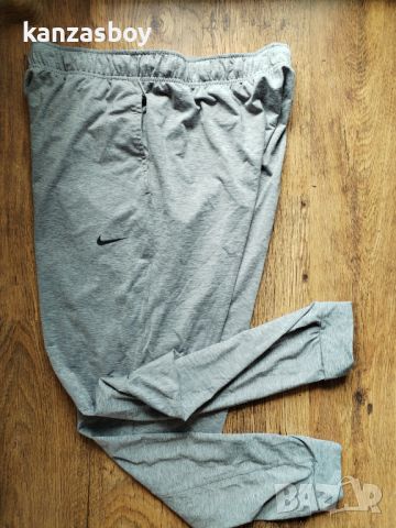 Nike Yoga Hyperdry Joggers In Grey - страхотно мъжко долнище 2ХЛ, снимка 4 - Спортни дрехи, екипи - 45919117