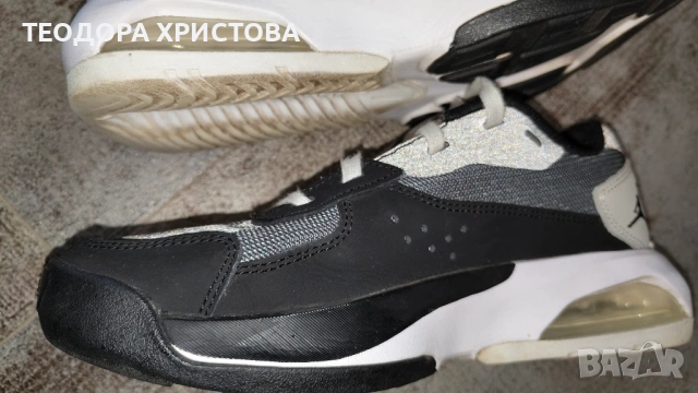 NIKE Jordan Air 200E, номер 37.5, стелка 23.5см, отлично състояние., снимка 9 - Маратонки - 53858373