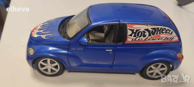 Метална количка Hot Wheels 1:18 Cruiser Panel Cruiser Delivery Van, снимка 3 - Колекции - 50481232