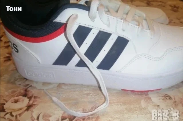 ADIDAS Оригинални Нови Дамски Маратонки Изцяло от Естествена Кожа 41, снимка 7 - Маратонки - 51039818