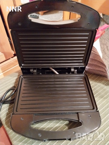 Сандвич/грил - тостер Elekom , снимка 2 - Тостери - 53739612