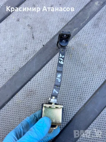 Ограничител врата предна лява за Мерцедес CLS. W219. 2004-2010г, снимка 2 - Аксесоари и консумативи - 49414554