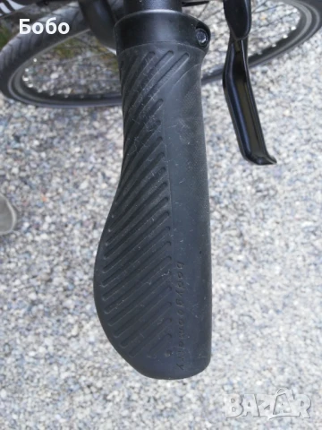 Продавам велосипед Specialized Sirrus , снимка 8 - Велосипеди - 50592408