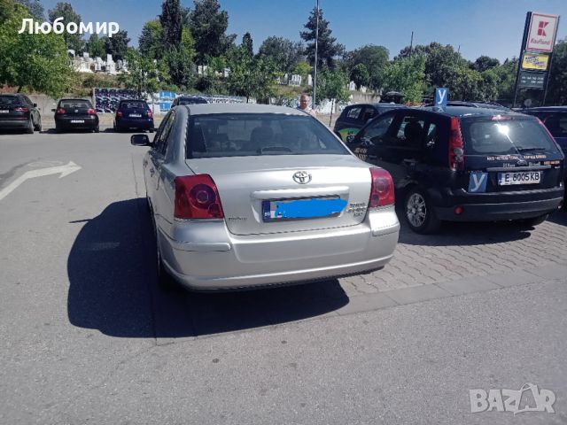 Toyota Avensis 2.0 / D4D / СЕДАН / КОЖА / АВТОПИЛОТ, снимка 4 - Автомобили и джипове - 46777429