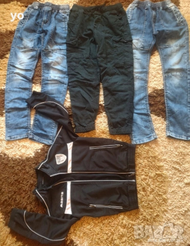 Два чифта сандали Найк и дрехи размер 128, снимка 5 - Детски сандали и чехли - 52983497