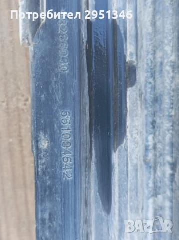 Решетка броня Opel Insignia 13264445 Опел Инсигния, снимка 3 - Части - 52341343