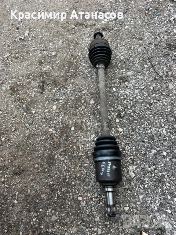 Полуоска лява за Фиат Гранде пунто 1.2 бензин. 2006-2011г