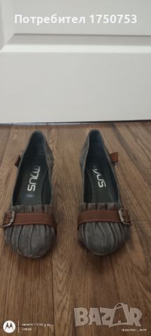 Обувки от естествен велур на MJUS, снимка 1 - Дамски обувки на ток - 45216908