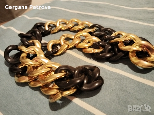 Елегантно Колие Златно и Черно, снимка 3 - Колиета, медальони, синджири - 52390461