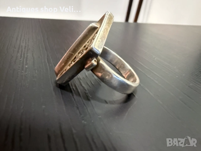 Сребъран пръстен роял №8013 Дамски сребърен пръстен във формата на роял. Отлично състояние. Предлага, снимка 2 - Пръстени - 53947694