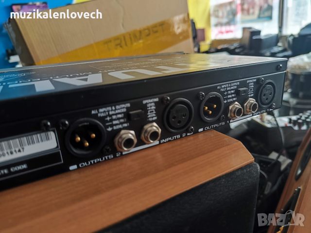 Behringer Virtualizer PRO Dual-channel Multi-effects Processor - /мулти-ефект процесор/, снимка 4 - Еквалайзери - 45355730