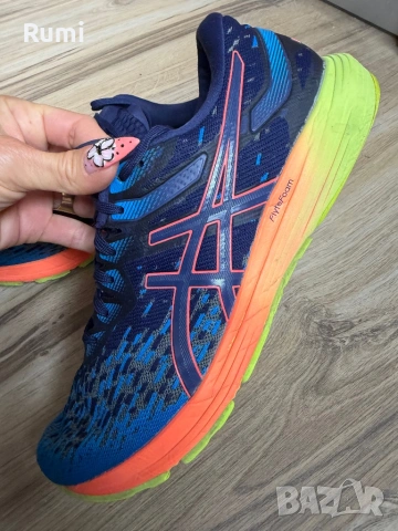 Оригинални олекотени маратонки  Asics DYNAFLYTE™ 4 ! 42,5 н, снимка 2 - Маратонки - 51724896