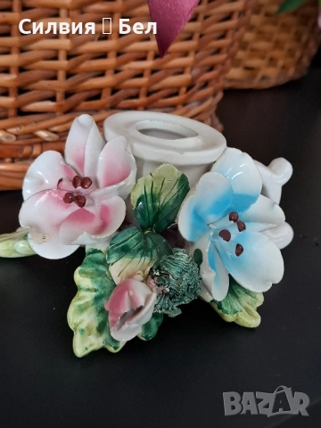 Винтидж свещник *Capodimonte* , снимка 8 - Декорация за дома - 51893367