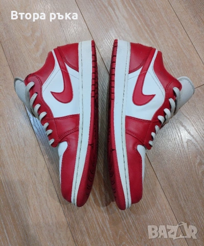 Nike air jordan low GYM red оригинален , снимка 9 - Маратонки - 54230112