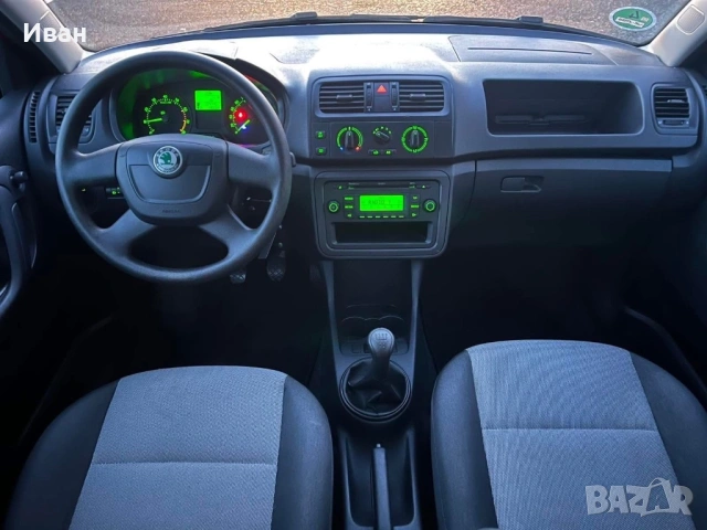 Skoda Fabia * 1.2i* 60HP* FACELIFT* EU5*, снимка 9 - Автомобили и джипове - 53269686