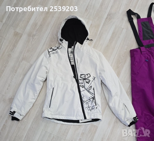 Дамски ски екип размер ХS , снимка 4 - Спортни екипи - 53424711