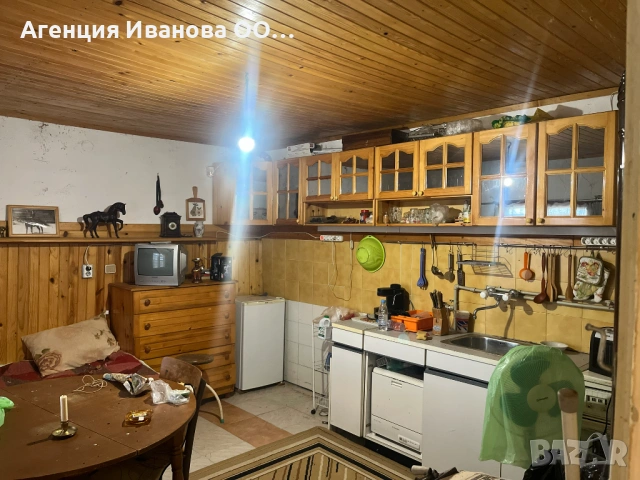 Две къщи в един парцел, снимка 13 - Къщи - 53826804