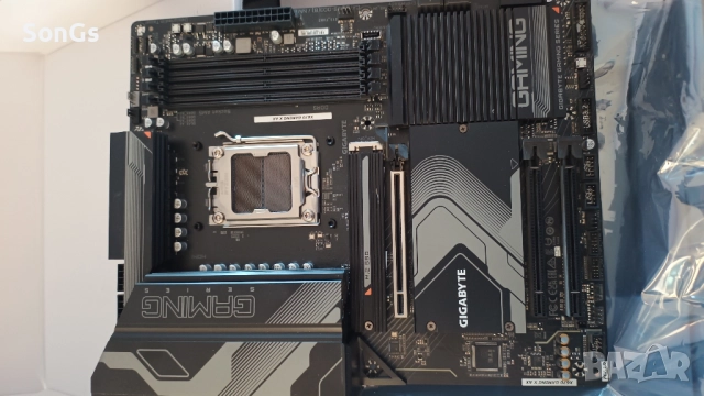 Дъно X670 GAMING X AX (Rev. 1.0, снимка 2 - Дънни платки - 52942470