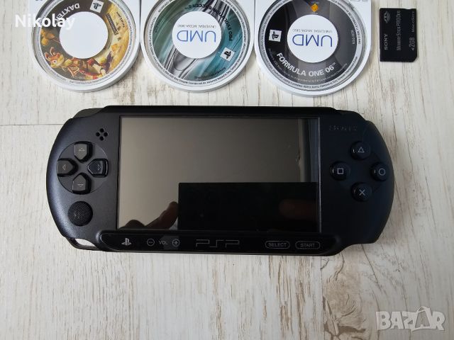 PSP Street / Пълен комплект / Хакнато, снимка 2 - PlayStation конзоли - 46305479