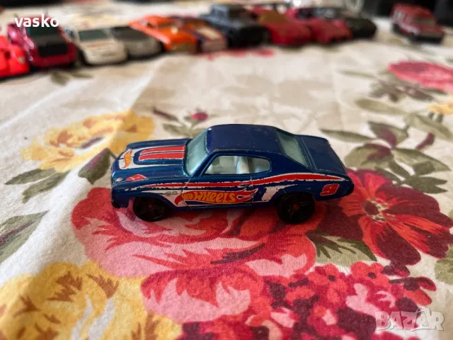 Hot wheels-здрав, снимка 1 - Колекции - 49372776