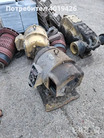 Продавам правотокови двигатели от кран и генератор, снимка 11 - Други машини и части - 50342962