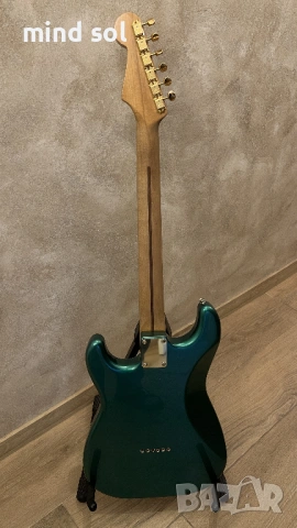 Fender Squier Stratocaster Neck 1993 с къстъм електроника, снимка 9 - Китари - 53830089