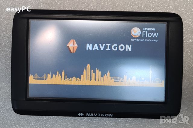 Продавам висок клас навигации NAVIGON Flow Easy 42 EA42-20, снимка 2 - Навигация за кола - 39709352