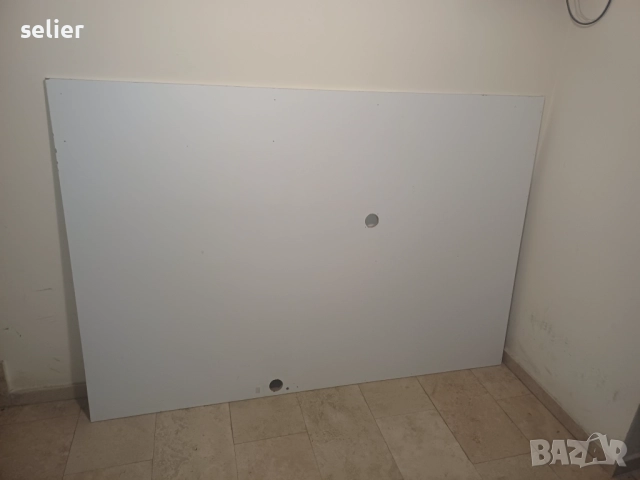 Дървена дъска(гръб на легло) Материала е ПДЧ РАЗМЕРИ-194/134см Цена:20лв Само лично предаване, снимка 2 - Спални и легла - 52663044