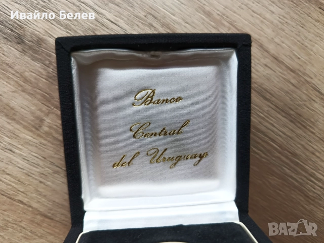 Сребърна монета от Уругвай, 1987 г., снимка 3 - Нумизматика и бонистика - 52556813