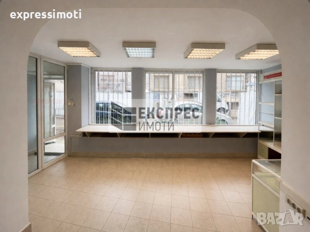 Офис с 2 кабинета