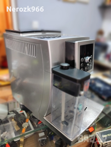 Кафемашина DeLonghi ECAM 23.450.S, снимка 2 - Кафемашини - 52156577