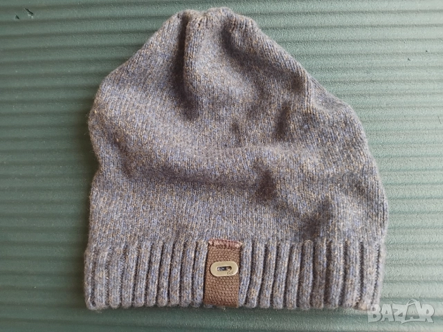 QS Вълнена оригинална мъжка зимна шапка - НОВА