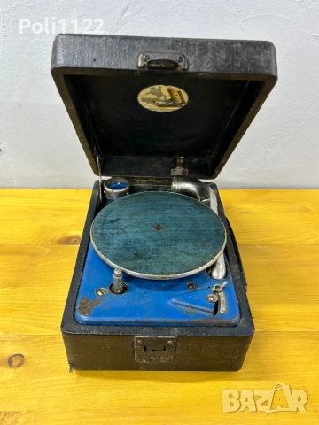 Миниатурен работещ съветски патефон „Артель Граммофон“ – Ленинград (40–50-те г.), снимка 5 - Антикварни и старинни предмети - 53415855