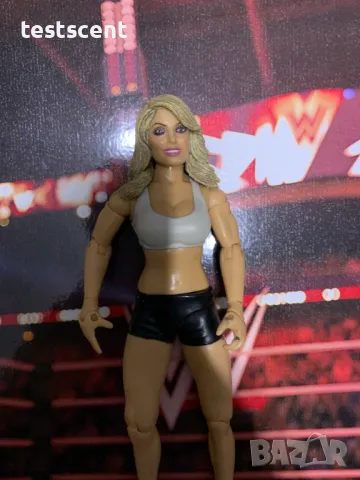 Екшън фигура WWF Trish Stratus Триш Стратус Jakks PPV WWF играчка figure White, снимка 3 - Фигурки - 48928175