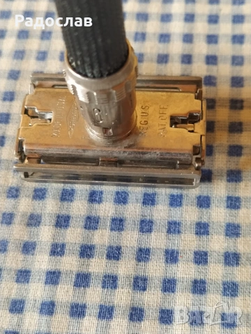 стара самобръсначка Gillette Adjustable , снимка 5 - Мъжка козметика - 53864242
