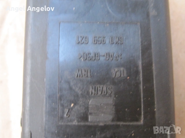 Бутон копче подгрев заден прозорец Seat Ibiza 3 / 6K0959621 ; Кат. номер: 6K0959621, снимка 2 - Части - 53159412