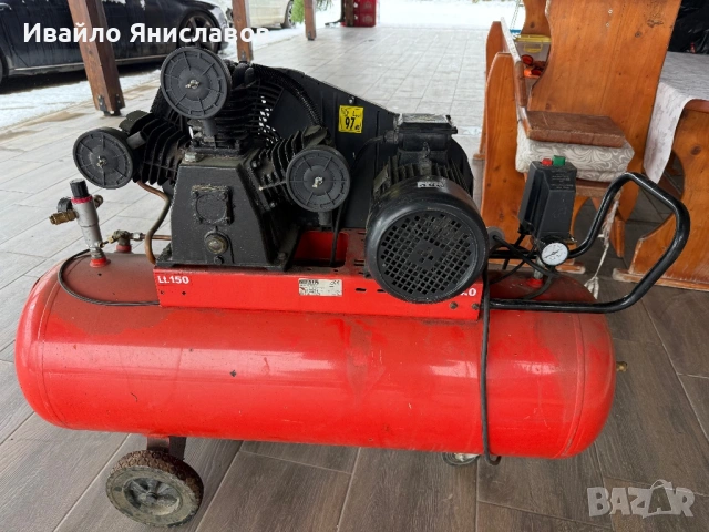 Компресор 150литра триглав , снимка 2 - Компресори - 53079121