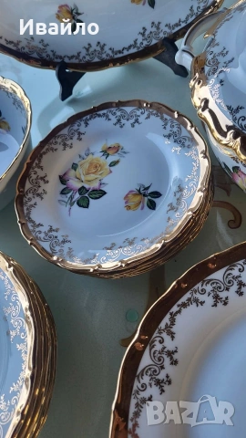 Сервиз за хранене , снимка 4 - Сервизи - 54181483