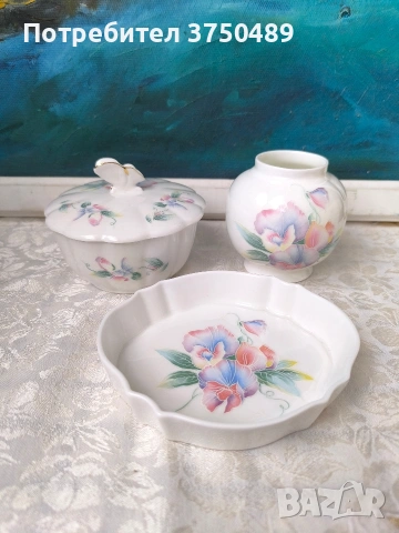 Кутийка за бижута,чинийка и вазичка Aynsley