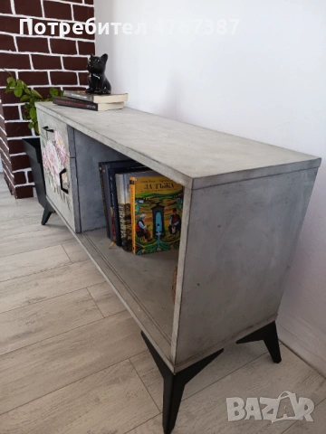 Реставрирани мебели, снимка 5 - Шкафове - 53857462