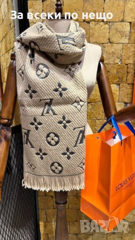 Louis Vuitton Шал - Налични Различни Цветове Код SK298, снимка 7 - Слънчеви и диоптрични очила - 52598487