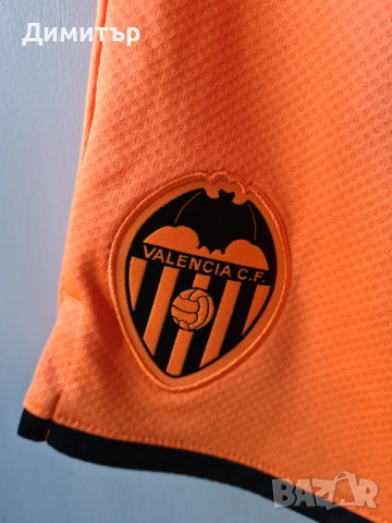 Оригинални шорти Puma на Valencia CF Валенсия, снимка 4 - Футбол - 53921649