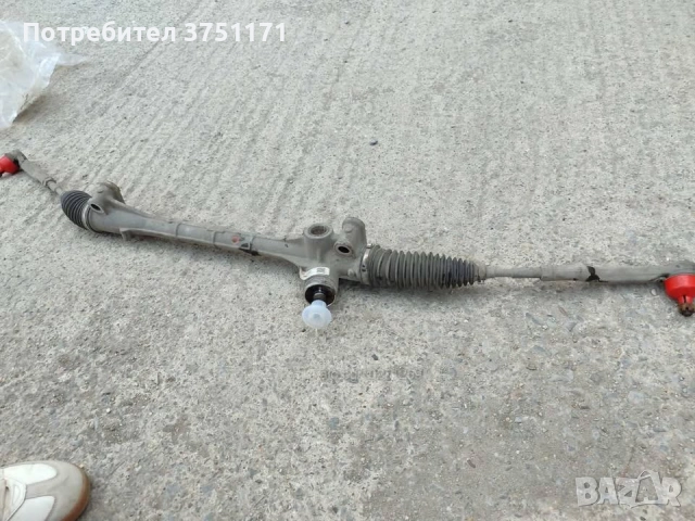 Кормилна рейка за Тойота Авенсис 2011г.