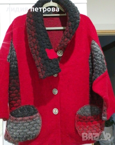 НОВИ зимни ,топли жилетки.