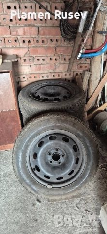 Продавам зимни гуми с джанти 185/65/15, 5х100, снимка 4 - Гуми и джанти - 52424434