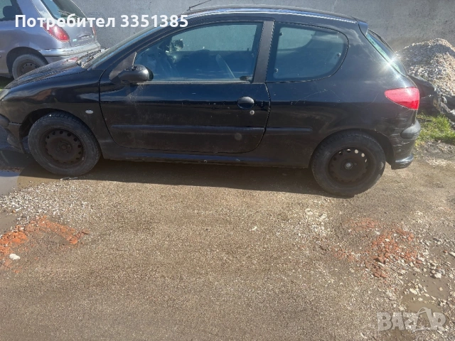 Пежо 1.4 бензин  75 коня 2004 година, снимка 2 - Части - 53623509