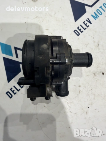 0392023420, 2Q0965567A допълнителна електрическа водна помпа от Volkswagen Golf VIII, 2.0 TDI 