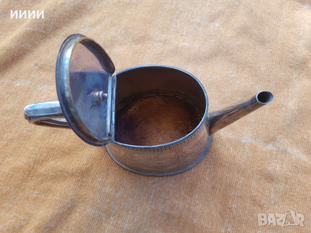 Посребрен чайник , снимка 2 - Антикварни и старинни предмети - 53781950