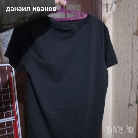 черна тениска размер м, снимка 1 - Тениски - 45544754