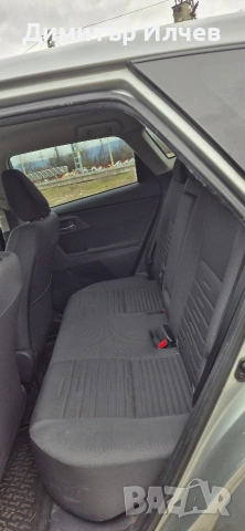 Toyota Auris , снимка 6 - Автомобили и джипове - 54045775